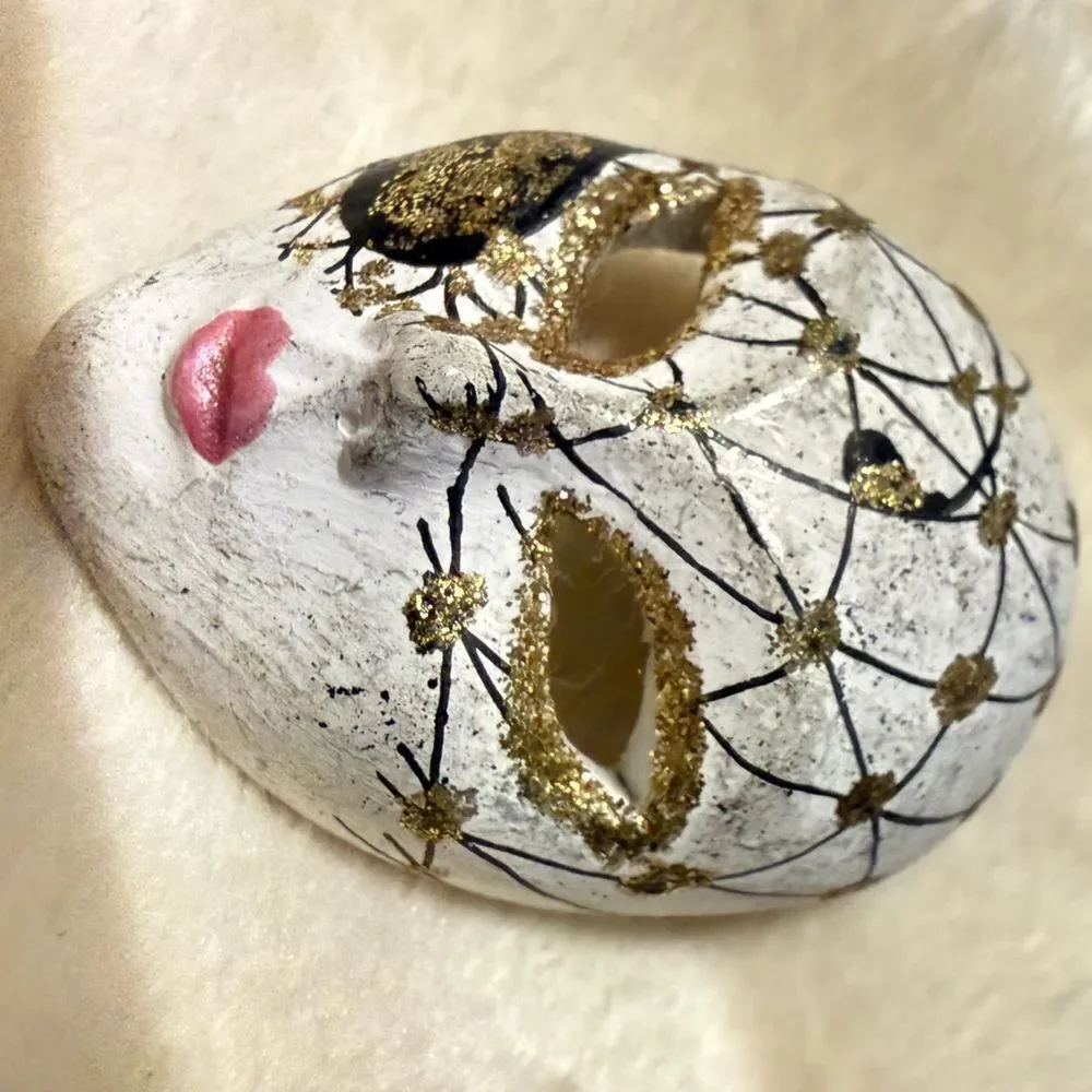 Hand-Painted Miniature Mask Brooch – Gold & Black Art Piece for Women